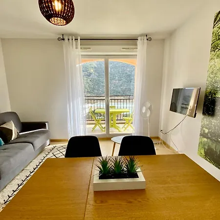 H40 Les Naiades- 2 Bedrooms For 6 People ! בית נופש *