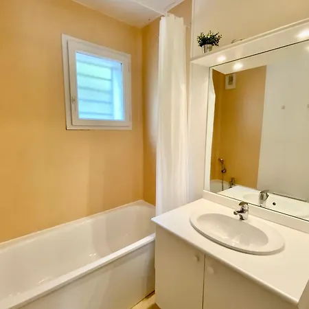 Les Naïades H40- 2 Bedrooms For 6 People ! Feriehus Avene